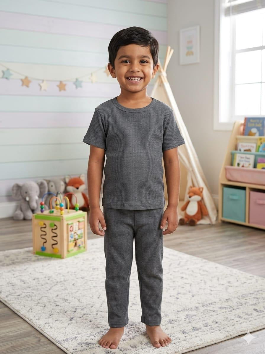 Dark grey unisex Coord set (1-6 years )Code:SA