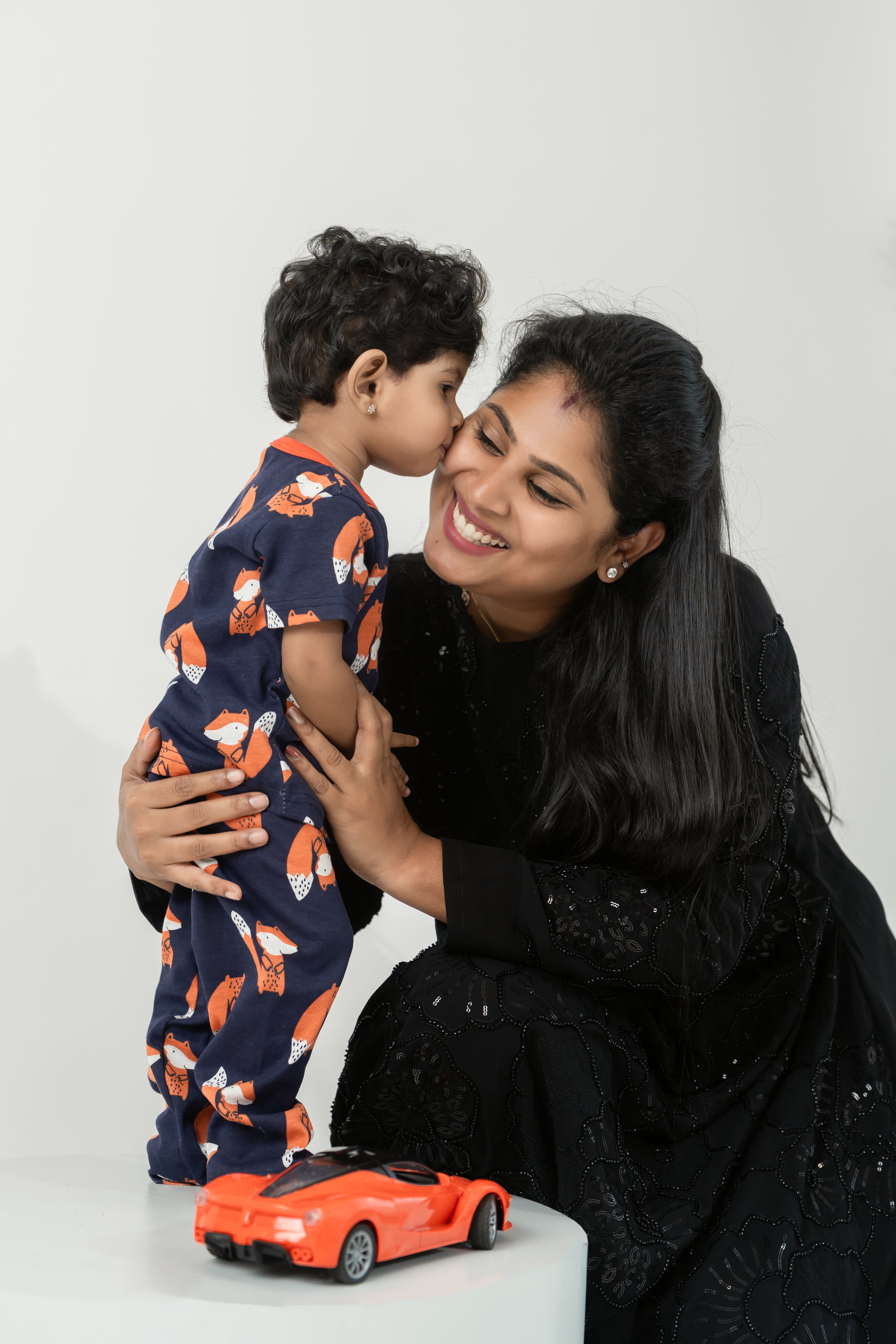 FOUND,LEAD AND RUN BY A MOM❤️